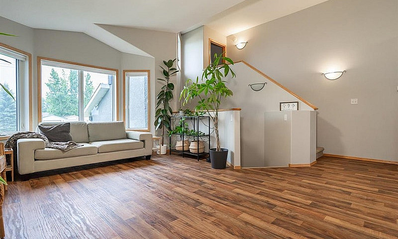 4 Bedroom, 3 Bathroo...