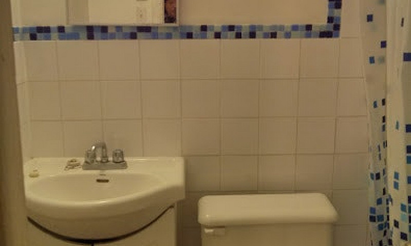 One-Bedroom Apartmen...