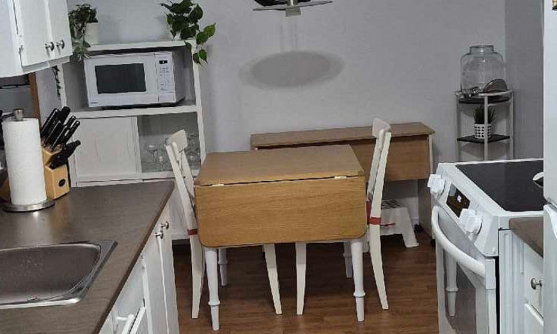Grand 4 1/2 À Louer ...