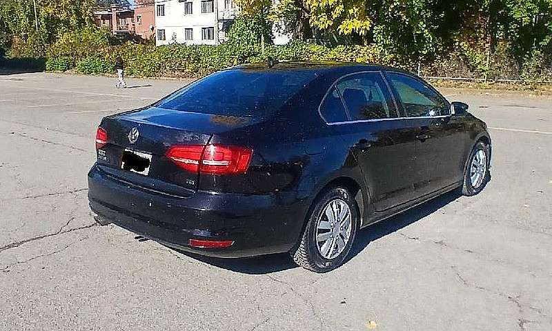 2015 Volkswagen Jett...