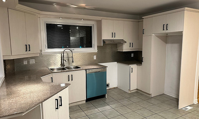 Grand Logement 5 ½ A...