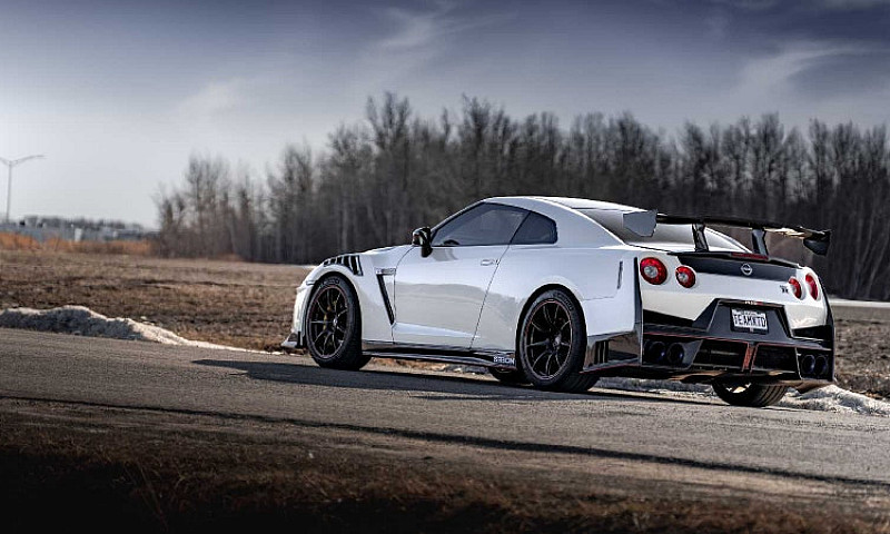 Nissan Gt-R R35 Nism...