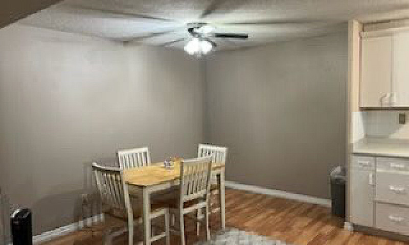 2 Bedroom Basement S...