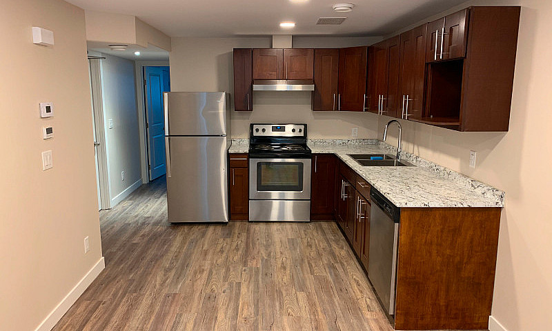 1 Bedroom Available ...