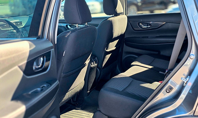 2017 Nissan Rogue Sv...