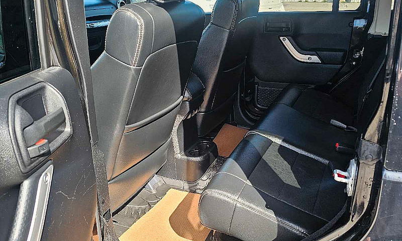 2012 Jeep Wrangler U...