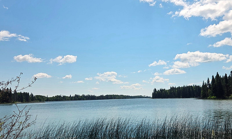 Prime Lakefront Lot ...