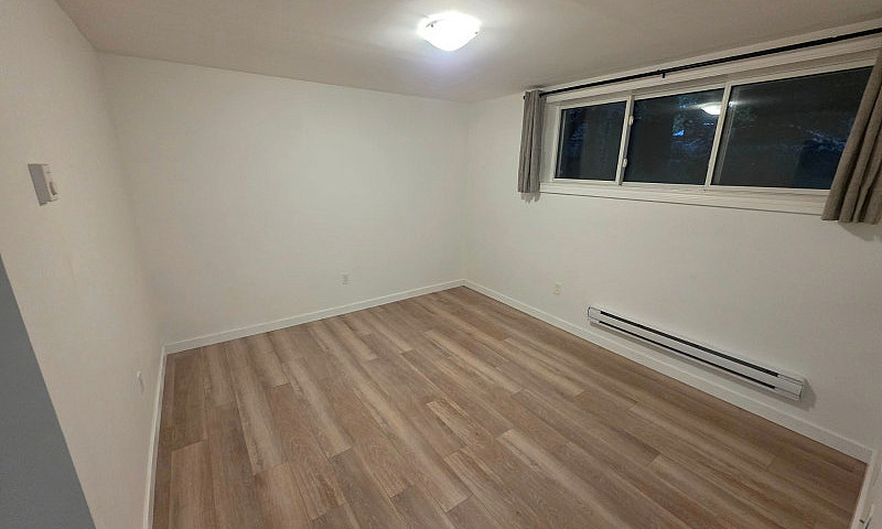 2 Beds 1 Bath Apartm...