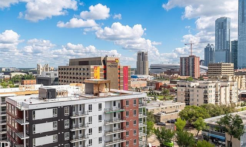 Downtown Living At A...