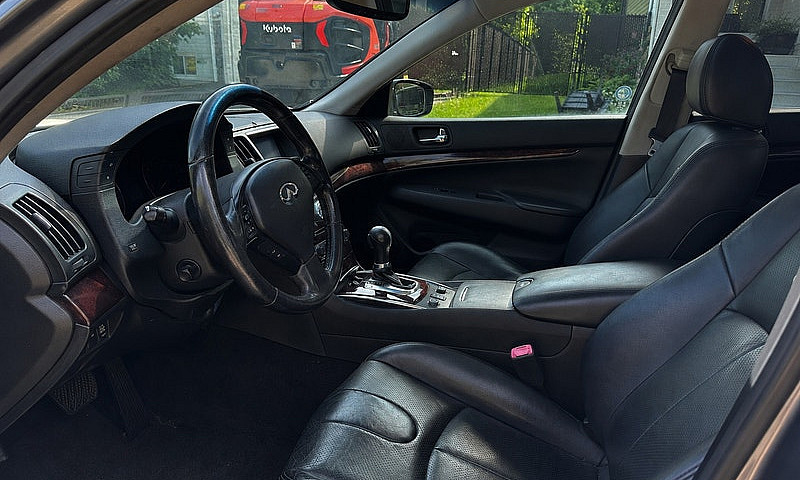 Infiniti G25X 2012 A...