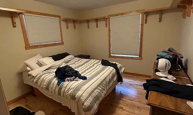 House For Rent In Ex...