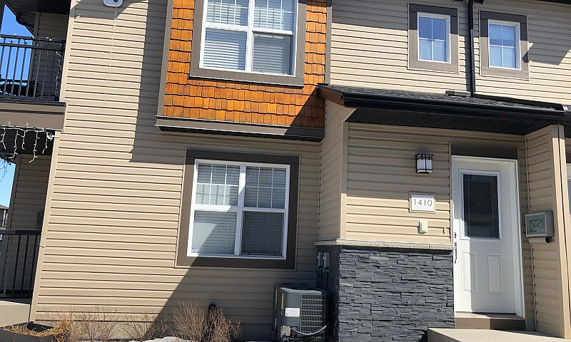 2 Bed Townhouse...