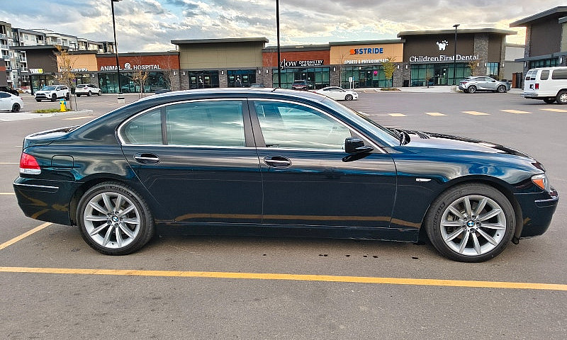 Bmw 750Li Long Base!...