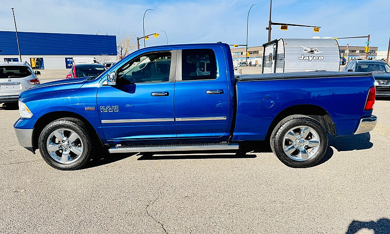 2016 Ram 1500 Hemi 2...