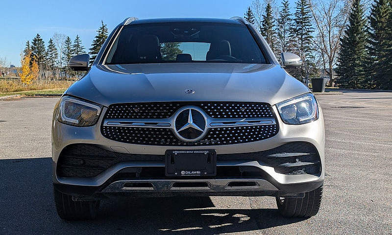 2021 Mercedes Glc 30...