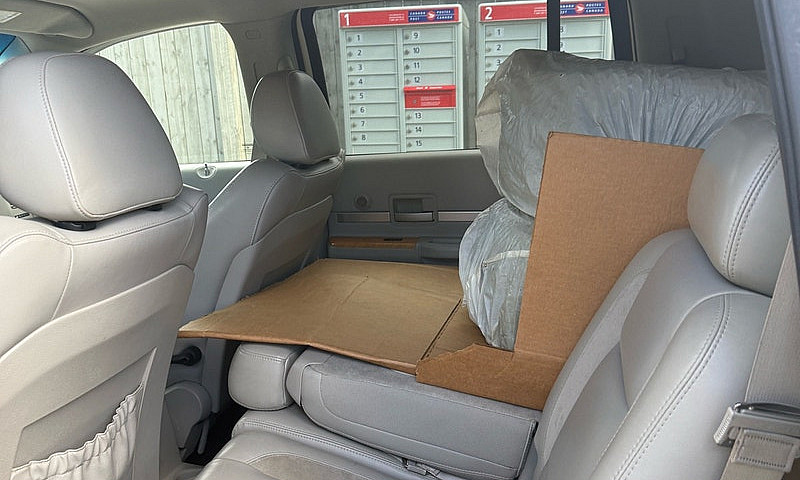 2008 Chrysler Aspen ...