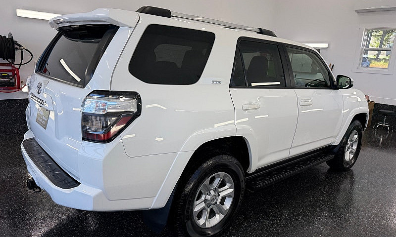 2020 Toyota 4Runnner...