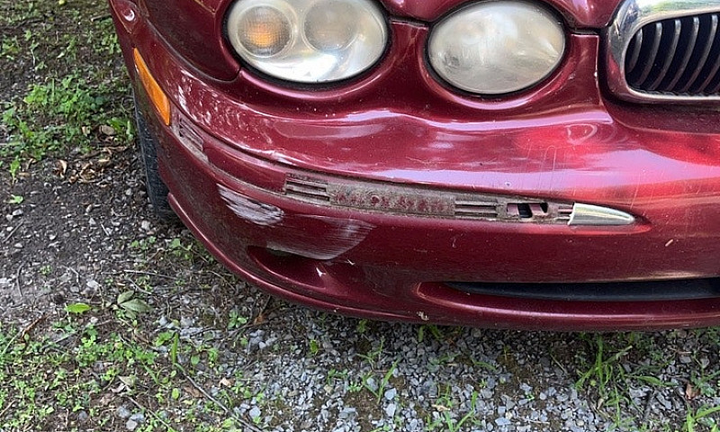 2003 Jaguar X Type...