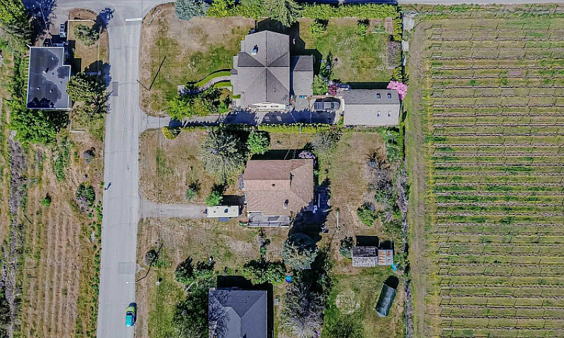 10114 Thompson Rd, S...