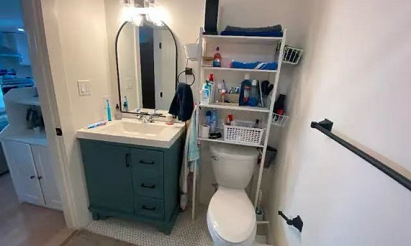  Brand New 1 Bedroom...