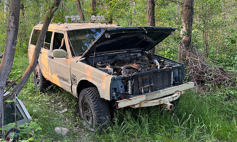Jeep Comanche And Ch...