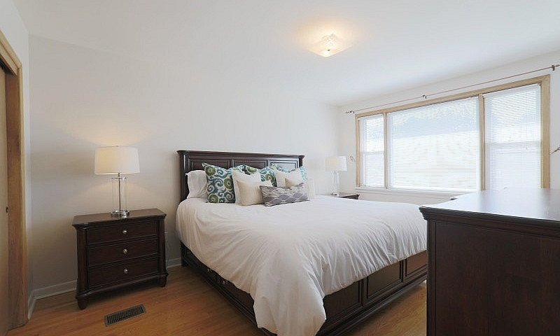 Raised Bungalow Main...