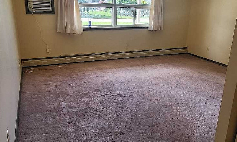 1Br Condo Unit For S...