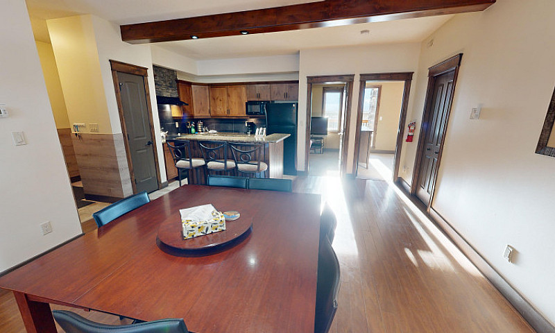 Sable Ridge Apartmen...