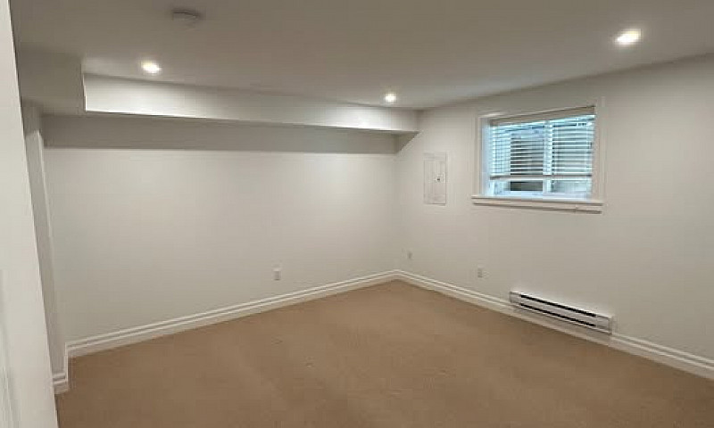 Private 2 Bed / 1 Ba...