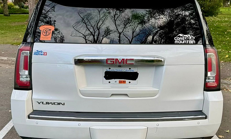 2018 Yukon Denali 4W...
