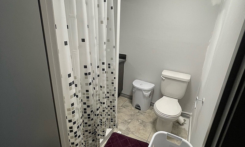 Apartment Room Renti...