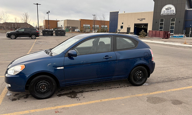 2011 Hyundai Accent...