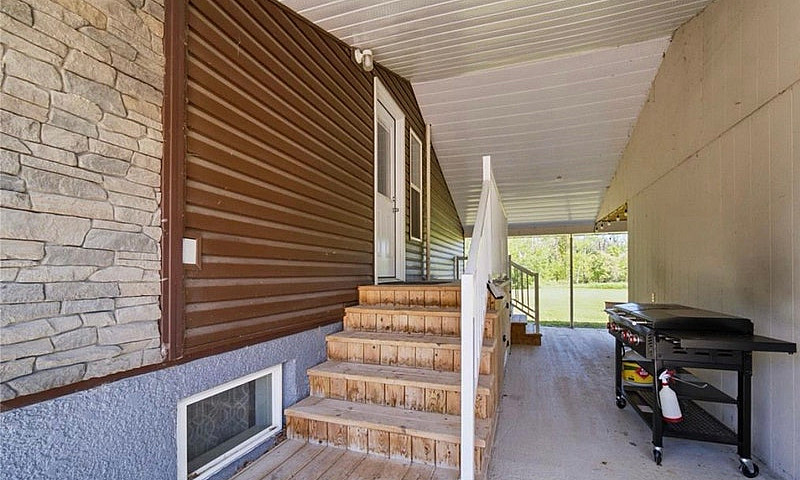 Shop House Acreage F...