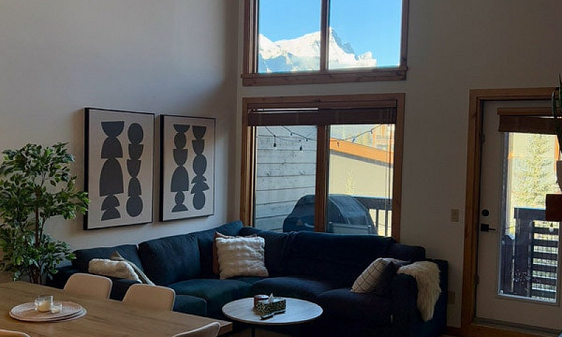2 Bed, 2 Bath Fully ...