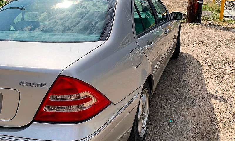 2003 Mercedes C240...