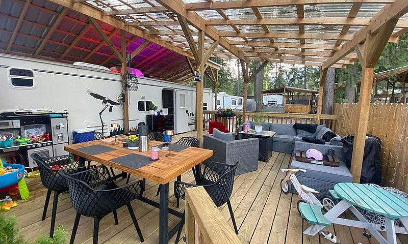 Salmon Arm, Bc — $95...