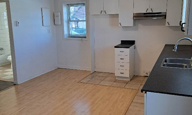 1 Bedroom Apartment ...