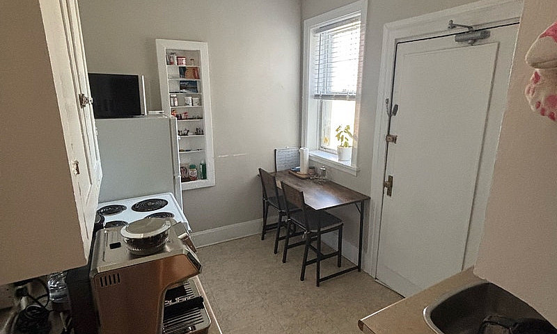 1 Bed 1 Bath Apartme...