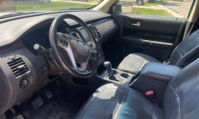 2013 Ford Flex...