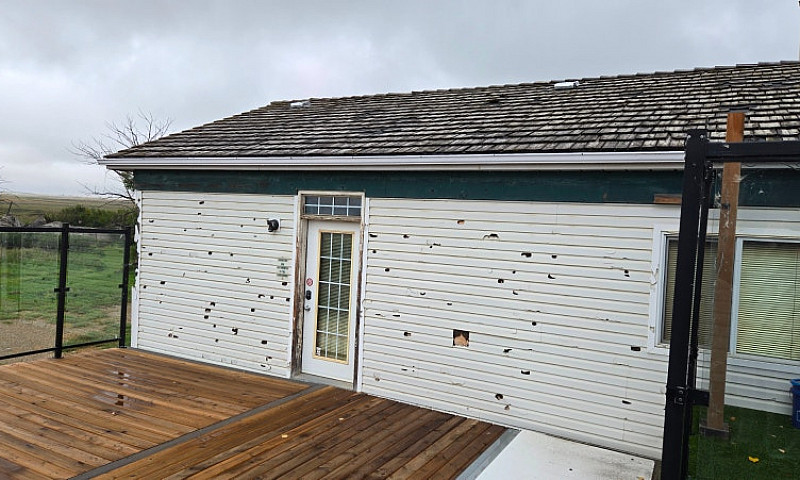 1 Bedroom Bungalow F...