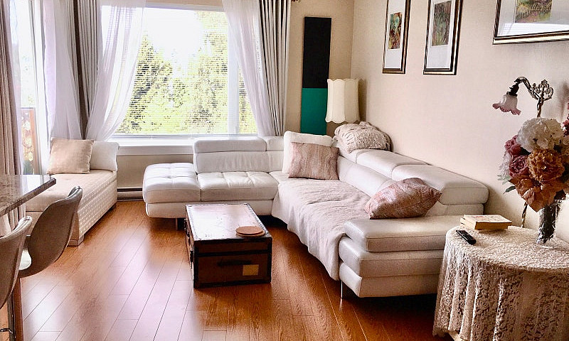Bright, Furnished 1 ...