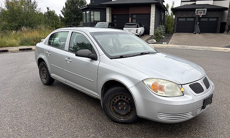2005 Pontiac Pursuit...