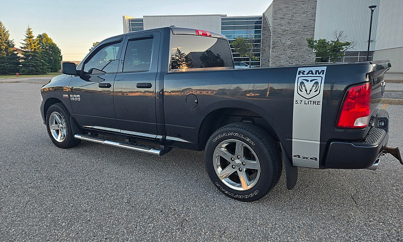 2017 Dodge Ram 4X4 6...