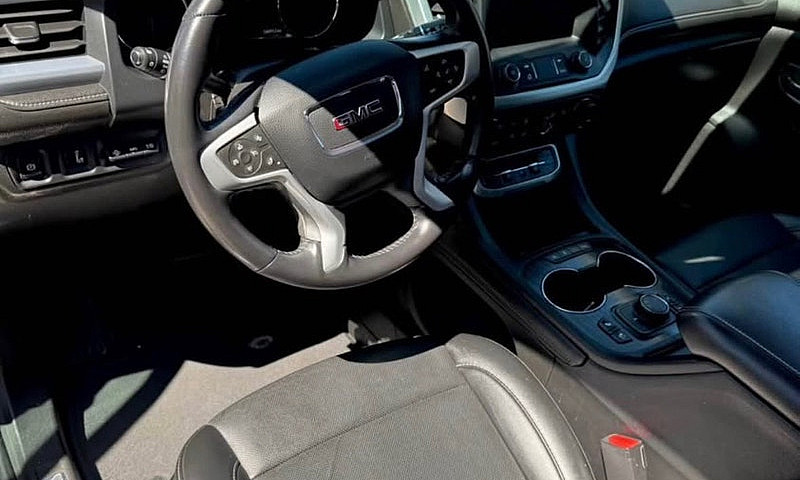 2021 Gmc Acadia Slt...