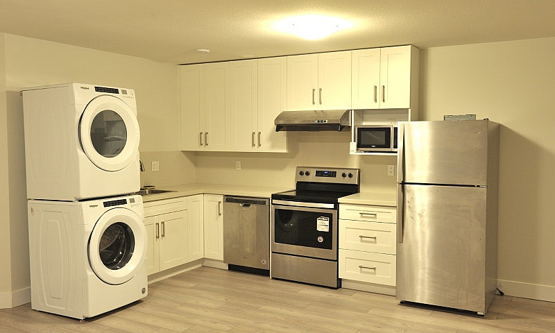 1Br Basement Suite I...