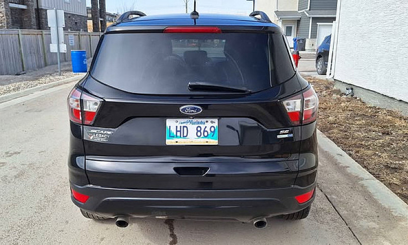Ford Escape Awd Saft...