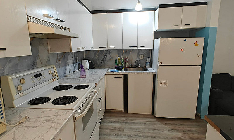 5 1/2 For Rent $1535...
