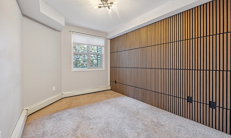 Apartment Condo For ...