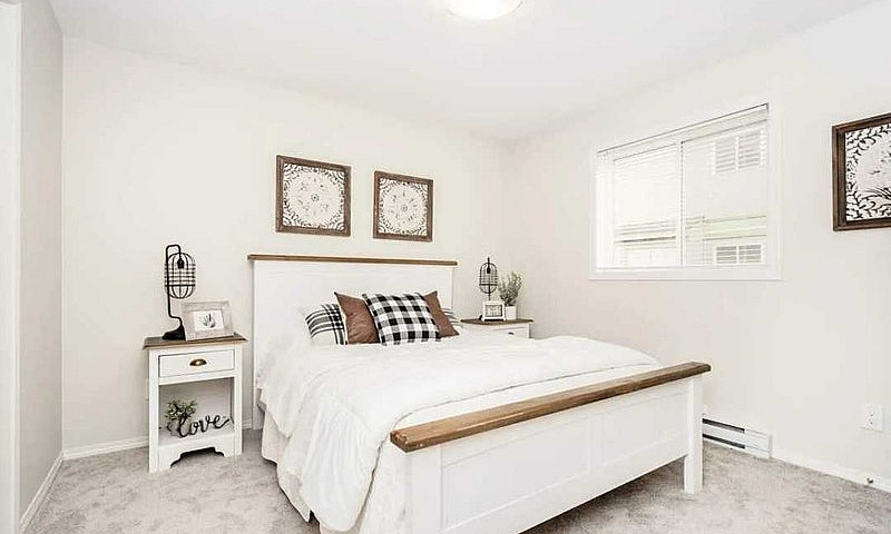 2 Bedroom Apartment ...