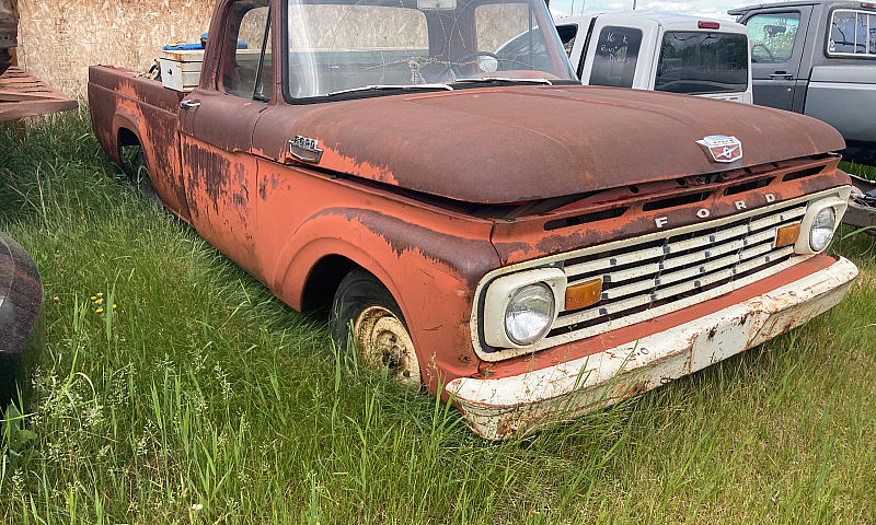 Classic Trucks For S...